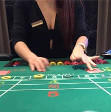 Online game lobby မျက်နှာပြင် မြောက်မြားသောဂိမ်းများ ပြသမြင်ကွင်း
